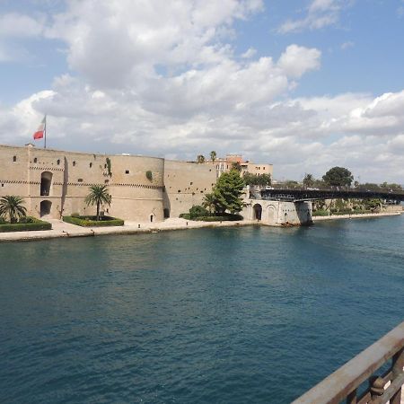 B&B The Magic Place Taranto Esterno foto