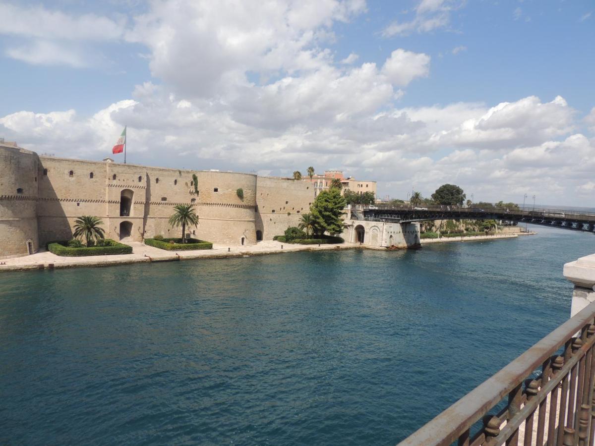 B&B The Magic Place Taranto Esterno foto