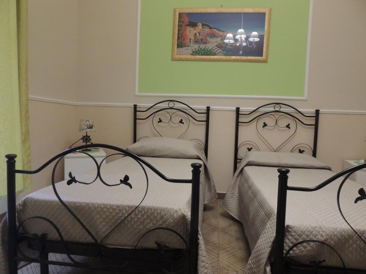 B&B The Magic Place Taranto Esterno foto