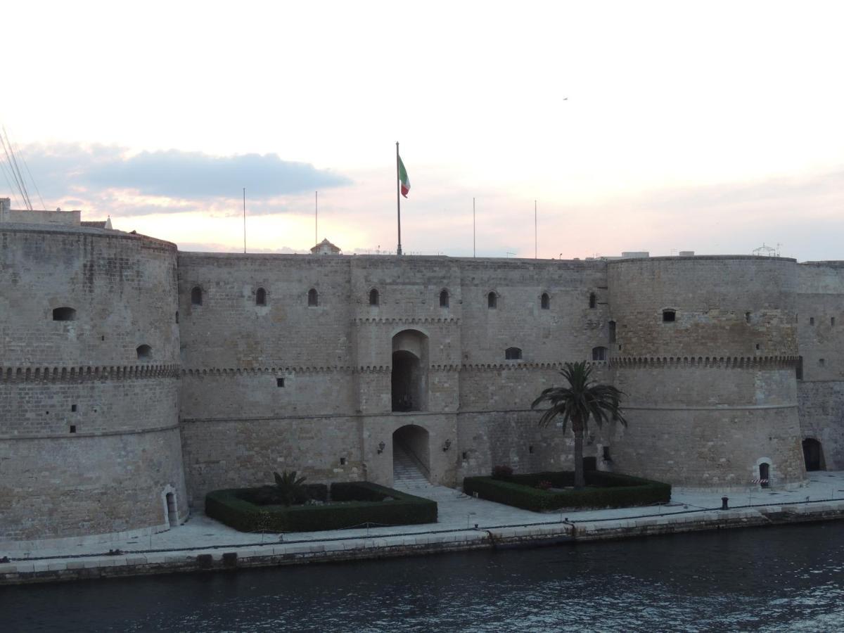 B&B The Magic Place Taranto Esterno foto