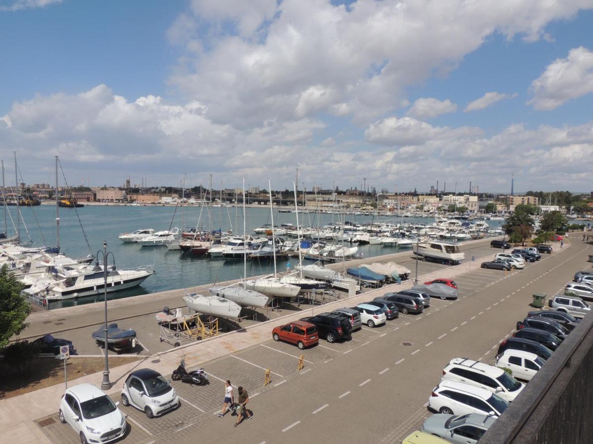 B&B The Magic Place Taranto Esterno foto